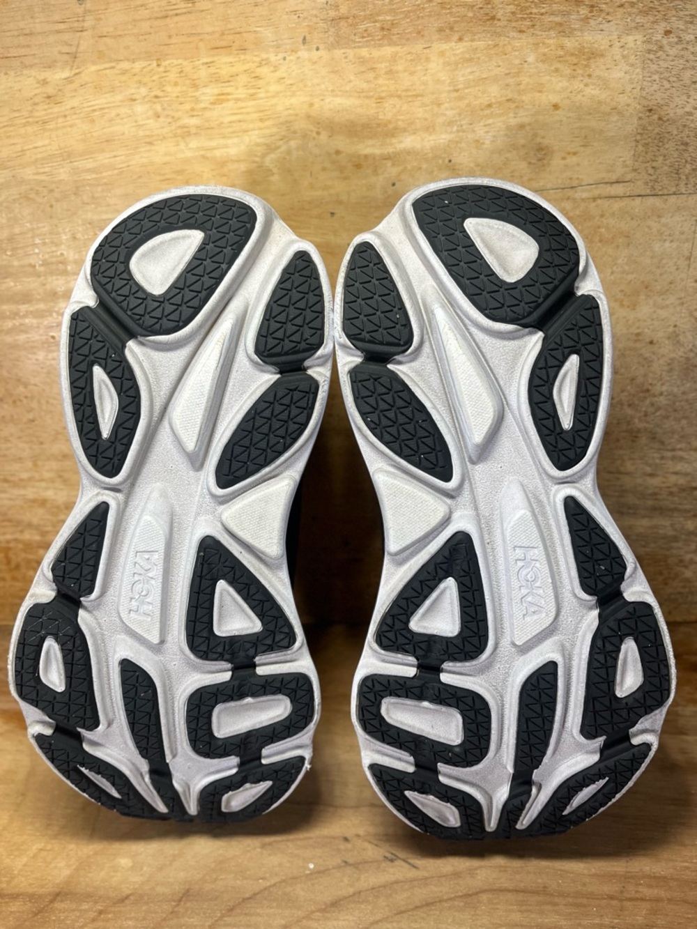 Hoka One One Bondi 8 Womens Size 6.5 Running Shoes Sneakers Black White - Picture 8 of 12